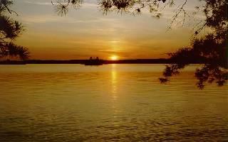 lake lanier sunset